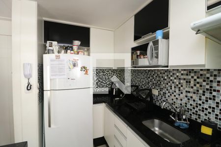 Cozinha de apartamento à venda com 2 quartos, 45m² em Jardim Vila Formosa, São Paulo