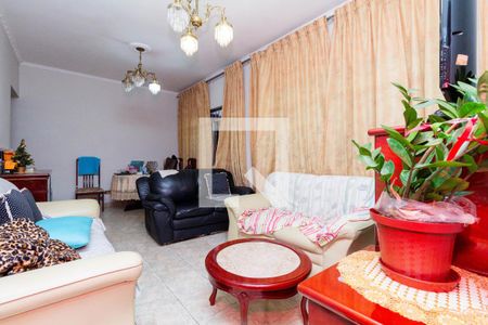 Sala de casa para alugar com 4 quartos, 241m² em Vila Carrão, São Paulo