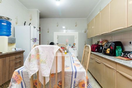 Cozinha de casa à venda com 4 quartos, 241m² em Vila Carrão, São Paulo