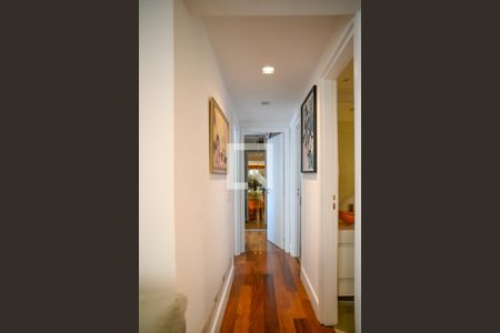 Corredor de apartamento à venda com 3 quartos, 110m² em Vila da Saúde, São Paulo