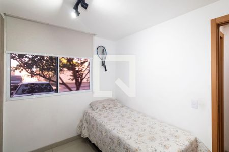 Quarto 1 de apartamento para alugar com 2 quartos, 51m² em Campo Grande, Rio de Janeiro