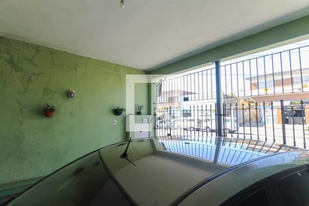 Garagem de casa à venda com 3 quartos, 175m² em Jardim Planalto, São Paulo