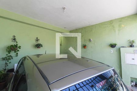 Garagem de casa à venda com 3 quartos, 175m² em Jardim Planalto, São Paulo