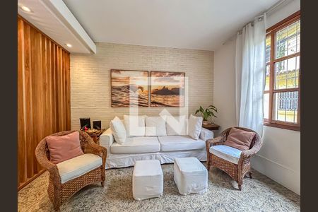 Sala  de casa à venda com 5 quartos, 300m² em Botafogo, Rio de Janeiro