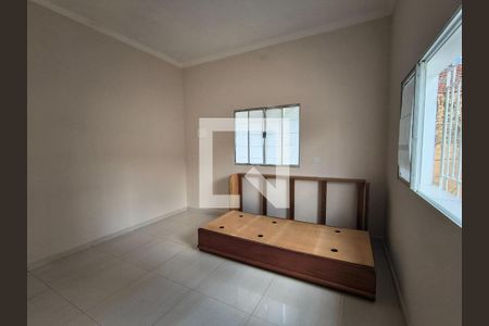 Foto 09 de casa à venda com 4 quartos, 80m² em Parque São Jorge, São Paulo