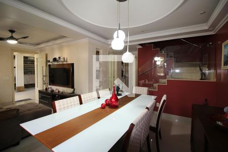 Sala de casa de condomínio à venda com 4 quartos, 141m² em Taquara, Rio de Janeiro