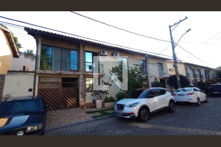 Fachada com Placa Quinto Andar de casa de condomínio à venda com 4 quartos, 141m² em Taquara, Rio de Janeiro