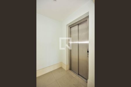 Hall Privativo de apartamento à venda com 4 quartos, 211m² em Vila Andrade, São Paulo