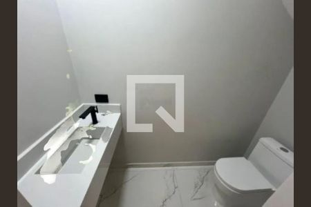 Casa à venda com 3 quartos, 145m² em Vila Carrão, São Paulo