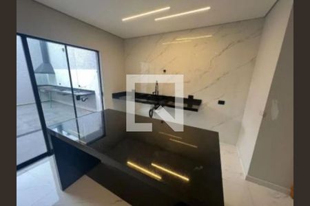 Casa à venda com 3 quartos, 145m² em Vila Carrão, São Paulo