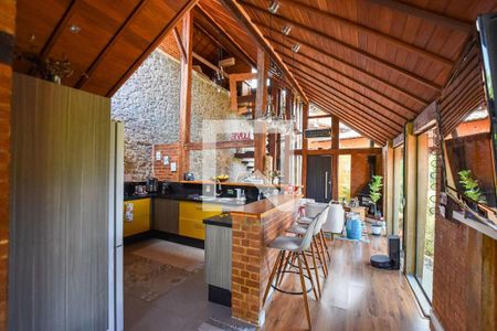 Casa à venda com 3 quartos, 236m² em Itaipu, Niterói