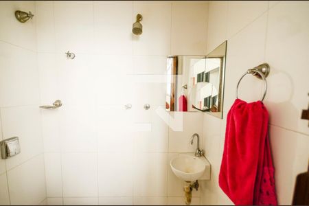 Banheiro de Serviço de apartamento à venda com 3 quartos, 126m² em Vila Isabel, Rio de Janeiro