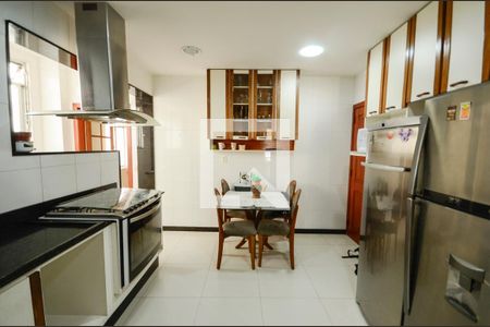 Cozinha de apartamento à venda com 3 quartos, 126m² em Vila Isabel, Rio de Janeiro