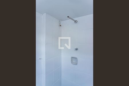 Banheiro de casa para alugar com 2 quartos, 60m² em Jaguará, São Paulo