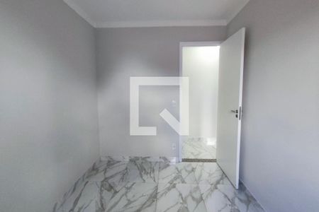 Quarto 2 de apartamento para alugar com 2 quartos, 50m² em Jardim Samambaia, Campinas
