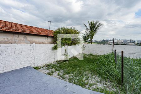 Quintal de casa para alugar com 1 quarto, 140m² em Jaguará, São Paulo