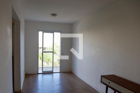Sala de apartamento para alugar com 2 quartos, 55m² em Três Montanhas, Osasco