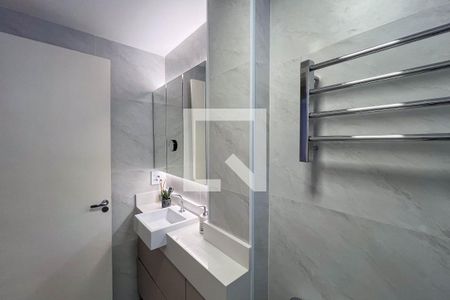 Banheiro de apartamento à venda com 1 quarto, 40m² em Vila Mariana, São Paulo