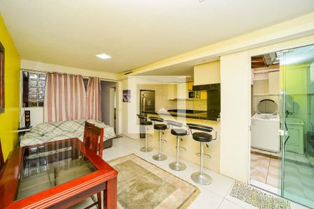 Sala de casa à venda com 4 quartos, 160m² em Jardim Dona Leopoldina, Porto Alegre