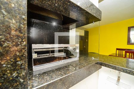 Cozinha de casa à venda com 4 quartos, 160m² em Jardim Dona Leopoldina, Porto Alegre