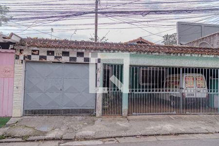 Casa à venda com 6 quartos, 330m² em Vila Campestre, São Paulo