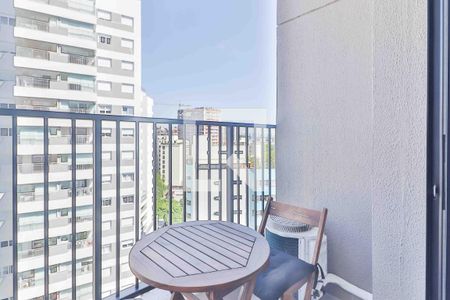 Varanda de kitnet/studio para alugar com 1 quarto, 20m² em Butantã, São Paulo