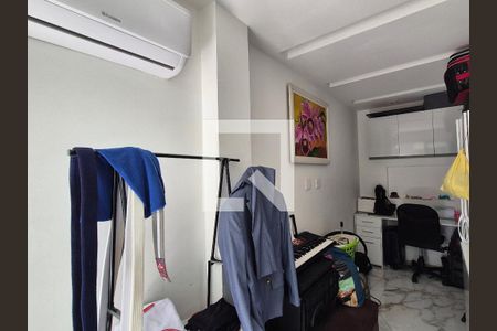 Quarto 1 de apartamento para alugar com 3 quartos, 198m² em Recreio dos Bandeirantes, Rio de Janeiro