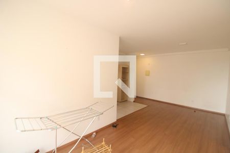 Sala / Cozinha de apartamento à venda com 2 quartos, 55m² em Vila Pita, São Paulo