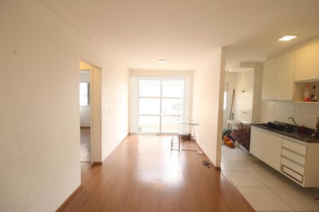 Sala / Cozinha de apartamento à venda com 2 quartos, 55m² em Vila Pita, São Paulo