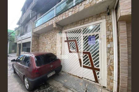 Placa de casa à venda com 3 quartos, 220m² em Jardim Piratininga, São Paulo