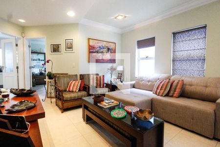 Sala de casa à venda com 3 quartos, 280m² em Vila Isolina Mazzei, São Paulo