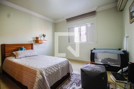 Quarto 2 de casa à venda com 3 quartos, 280m² em Vila Isolina Mazzei, São Paulo