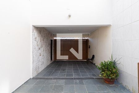 Garagem de casa à venda com 4 quartos, 227m² em Vila Ré, São Paulo