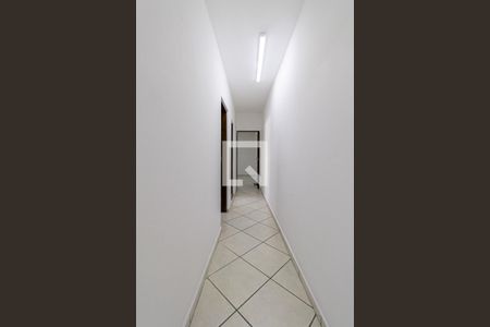 Corredor de casa à venda com 4 quartos, 227m² em Vila Ré, São Paulo