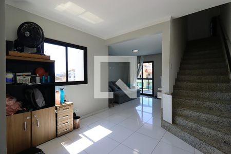 Sala de apartamento à venda com 2 quartos, 122m² em Vila Pires, Santo André