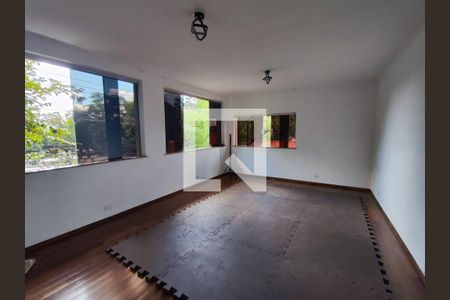 Casa à venda com 5 quartos, 270m² em Instituto de Previdencia, São Paulo