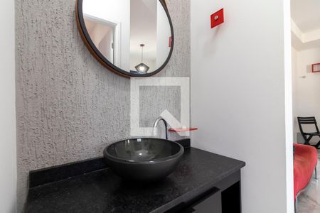 Banheiro de apartamento para alugar com 1 quarto, 33m² em Vila Dom Pedro Ii, São Paulo