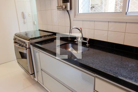 Cozinha de apartamento para alugar com 3 quartos, 115m² em Vila Yara, Osasco