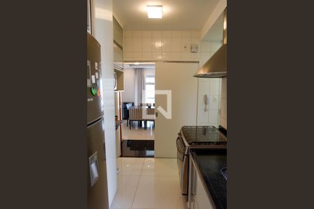 Cozinha de apartamento para alugar com 3 quartos, 115m² em Vila Yara, Osasco