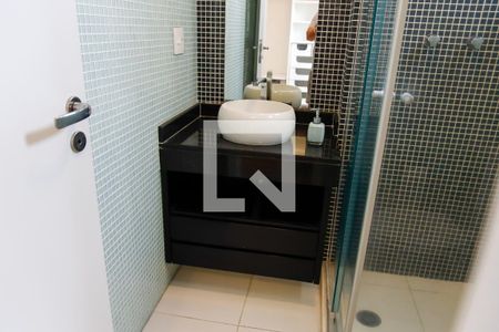 Banheiro da Suíte 2 de apartamento para alugar com 3 quartos, 115m² em Vila Yara, Osasco