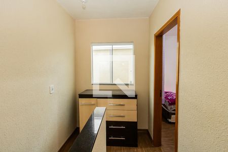 Corredor de casa de condomínio à venda com 2 quartos, 70m² em Cidade Patriarca, São Paulo