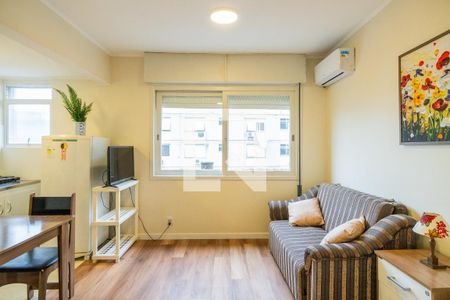 Sala de apartamento para alugar com 1 quarto, 25m² em Centro Histórico, Porto Alegre