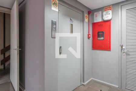 Elevador de apartamento para alugar com 1 quarto, 25m² em Centro Histórico, Porto Alegre