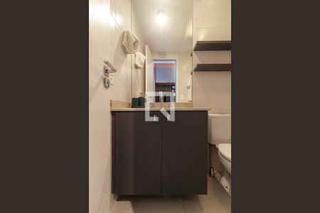 Cozinha de kitnet/studio para alugar com 0 quarto, 28m² em Campo Belo, São Paulo