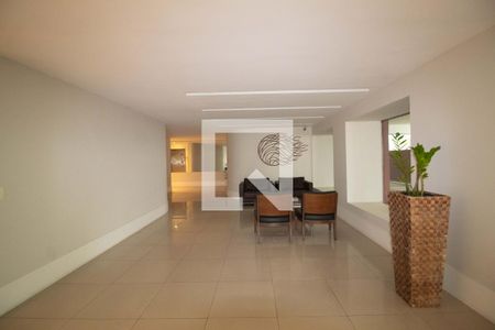 Portaria de apartamento à venda com 3 quartos, 105m² em Gávea, Rio de Janeiro