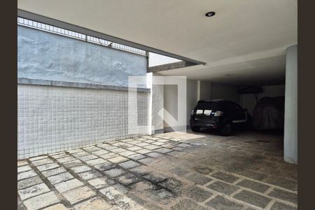 Garagem de apartamento à venda com 4 quartos, 284m² em Recreio dos Bandeirantes, Rio de Janeiro
