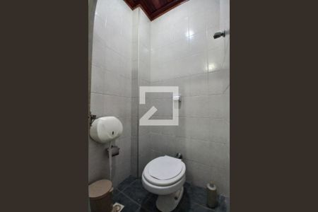 Banheiro de casa à venda com 3 quartos, 110m² em Centro, Campinas