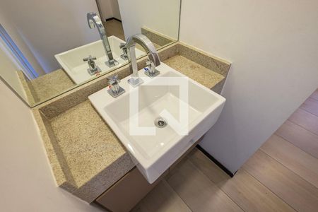 Banheiro de kitnet/studio à venda com 1 quarto, 27m² em Jardim Paulista, São Paulo