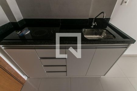 Cozinha de apartamento para alugar com 1 quarto, 29m² em Itapuã, Salvador