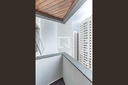 Sacada de apartamento para alugar com 2 quartos, 65m² em Vila Gumercindo, São Paulo
